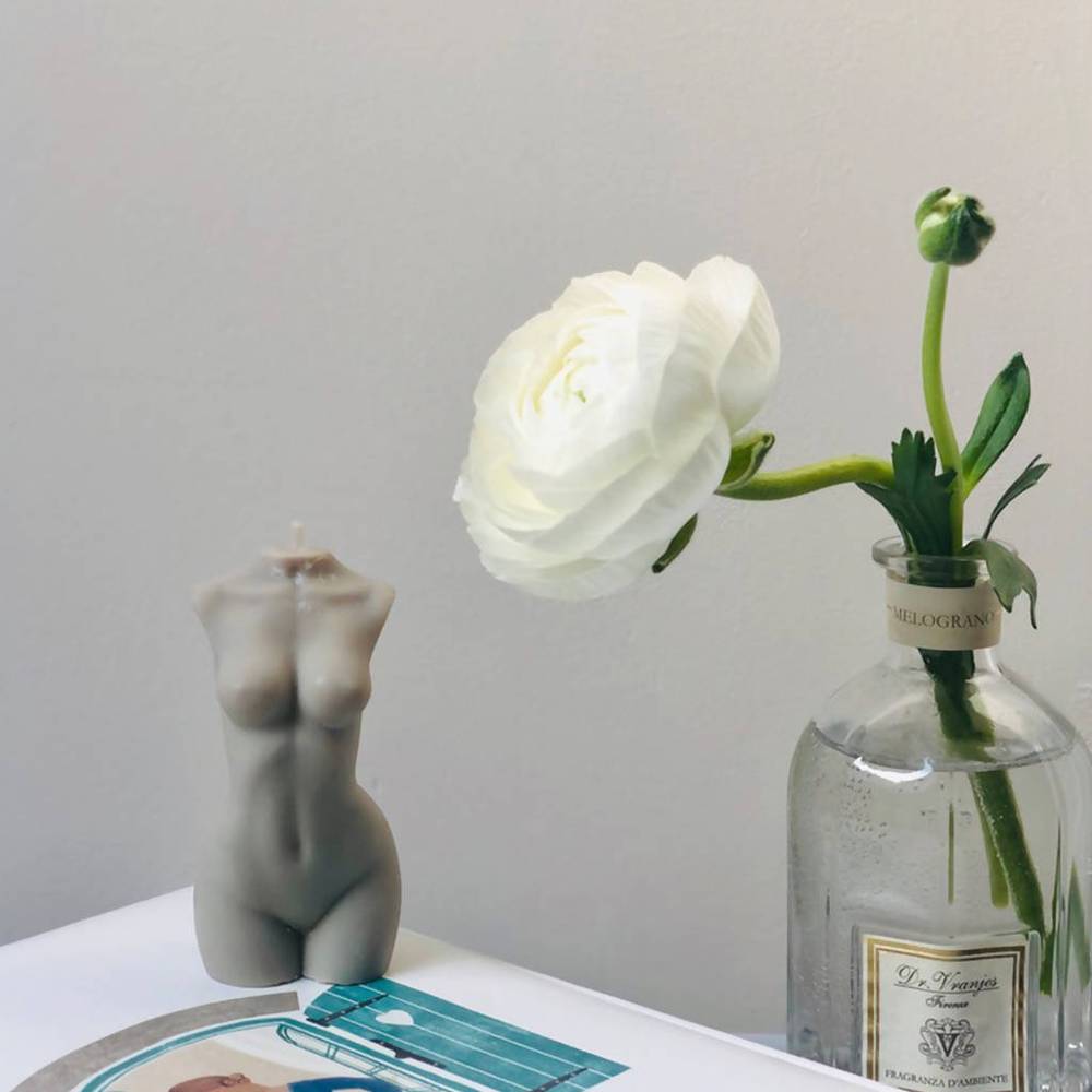 VENUS BUST CANDLE GREY