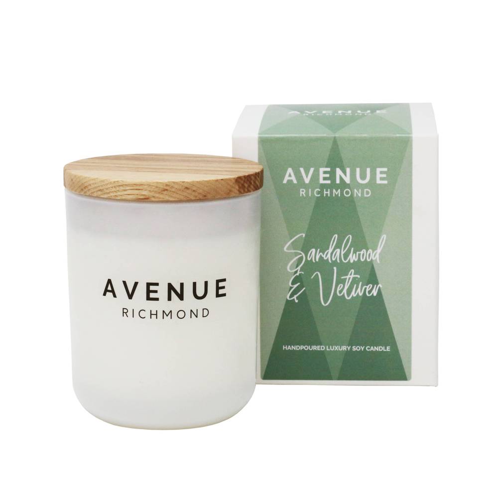 SANDALWOOD & VETIVER