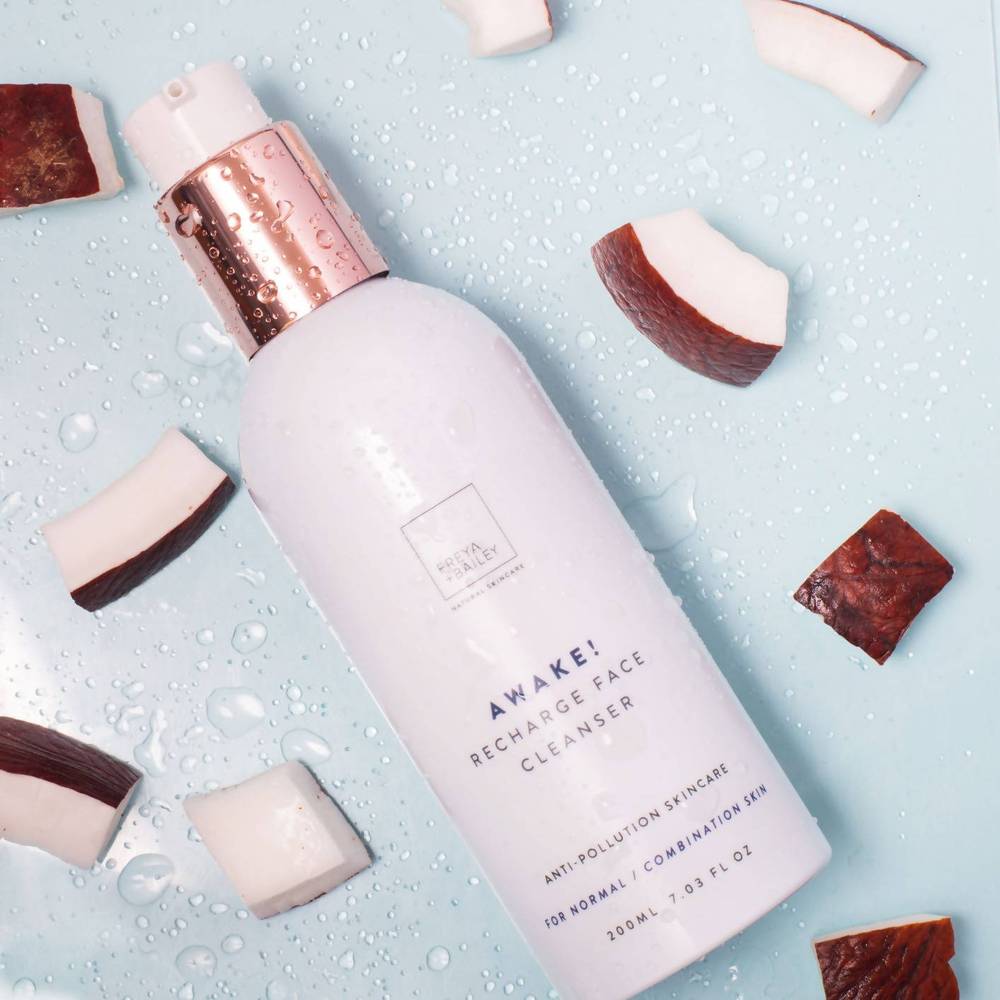 AWAKE! RECHARGE CLEANSER (NORMAL/COMBINATION SKIN)