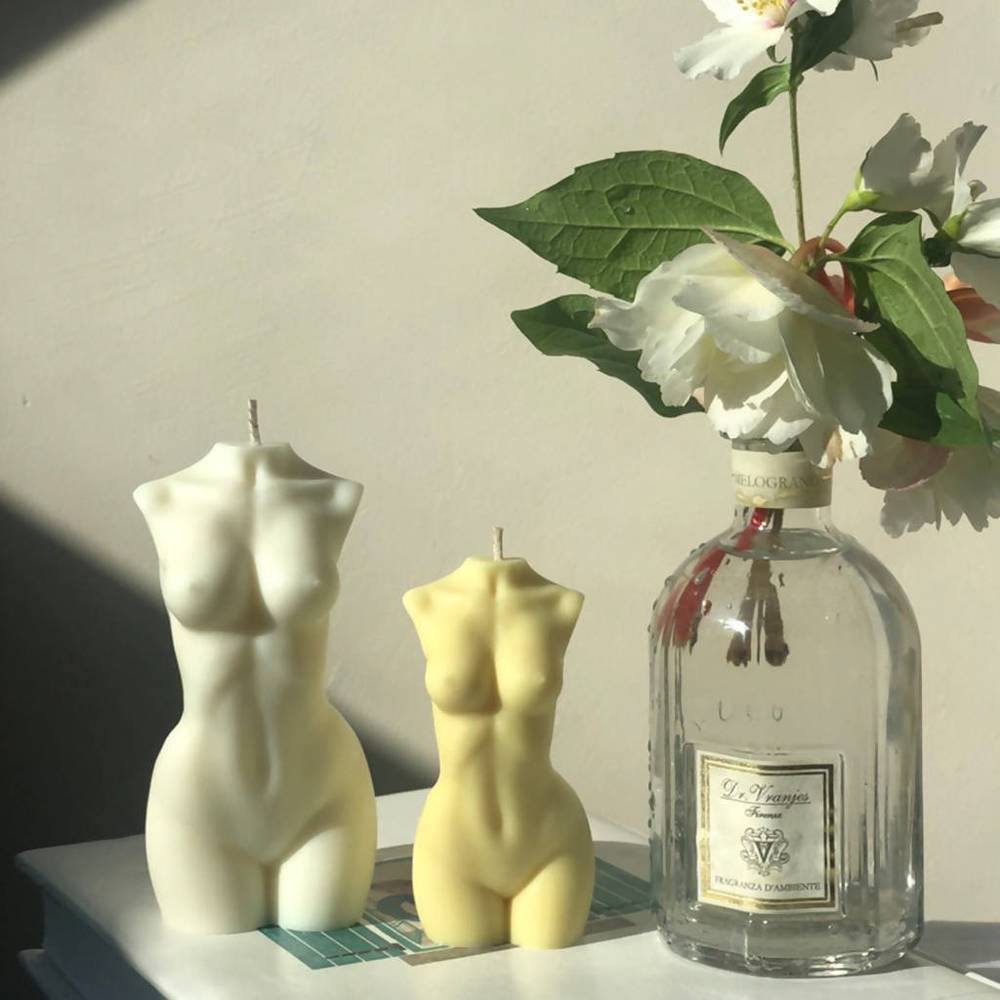 LARGE VENUS BUST CANDLE WHITE