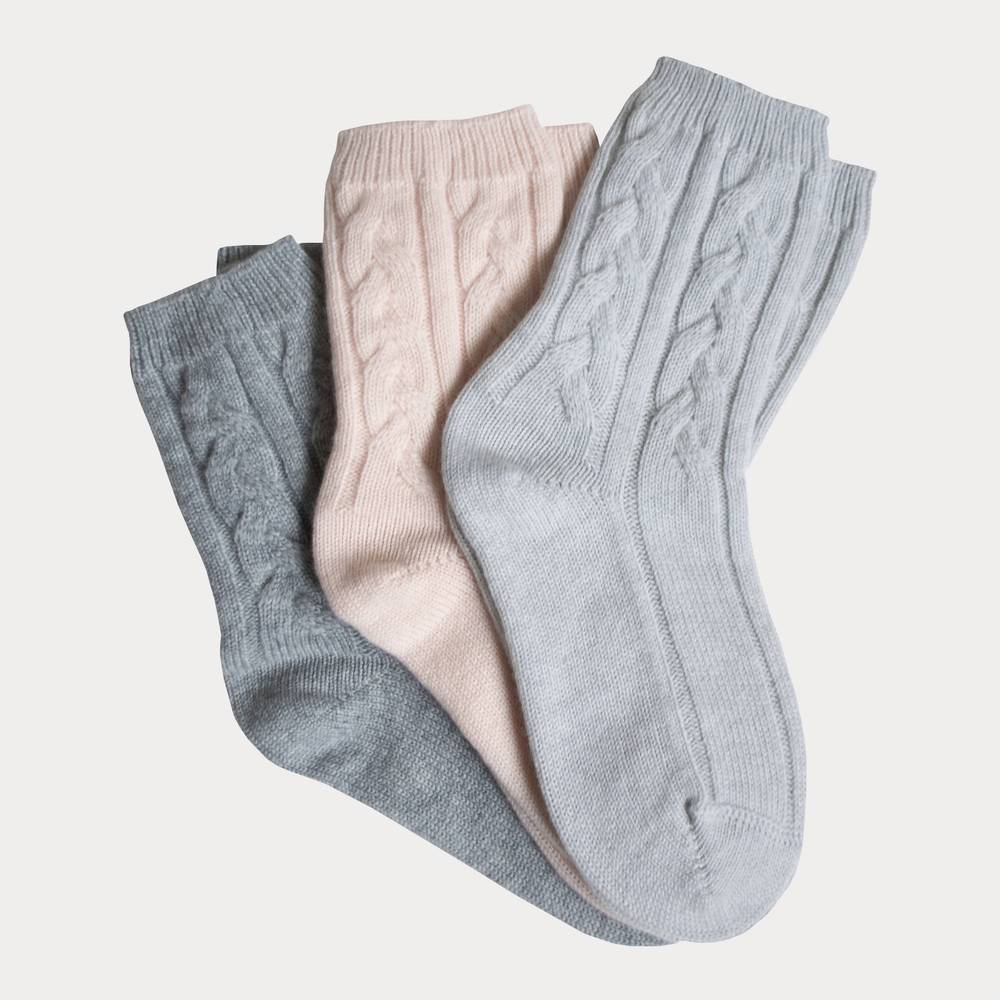 CABLE CASHMERE BED SOCK
